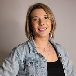  Chloé Desmaris